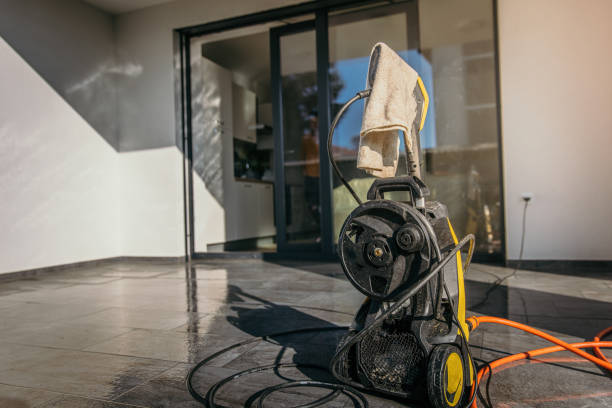 Animal Enclosure Cleaning in Lacoochee, FL